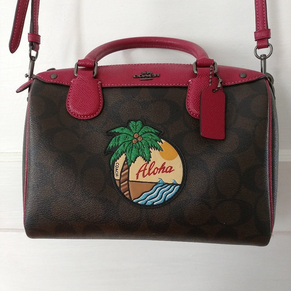 Coach purse with aloha patch